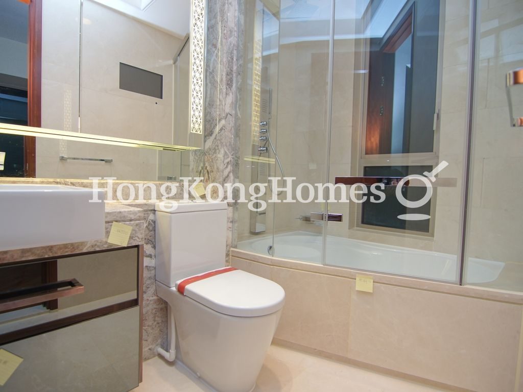 Master Bathroom — The Avenue - Phase 2 - Tower 3, Wan Chai