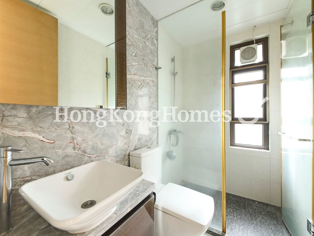 Guest Bathroom — The Sail at Victoria, Western / Kennedy Town