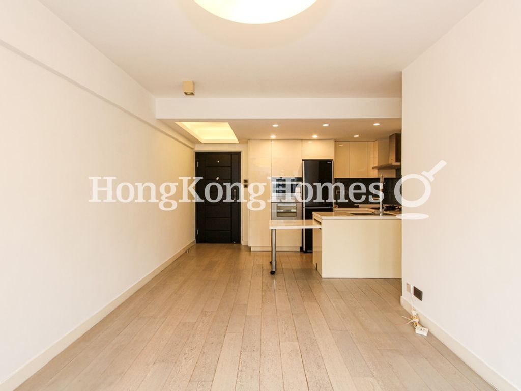 Living and Dining Room — Grandview Tower - Block A, Mid-levels East