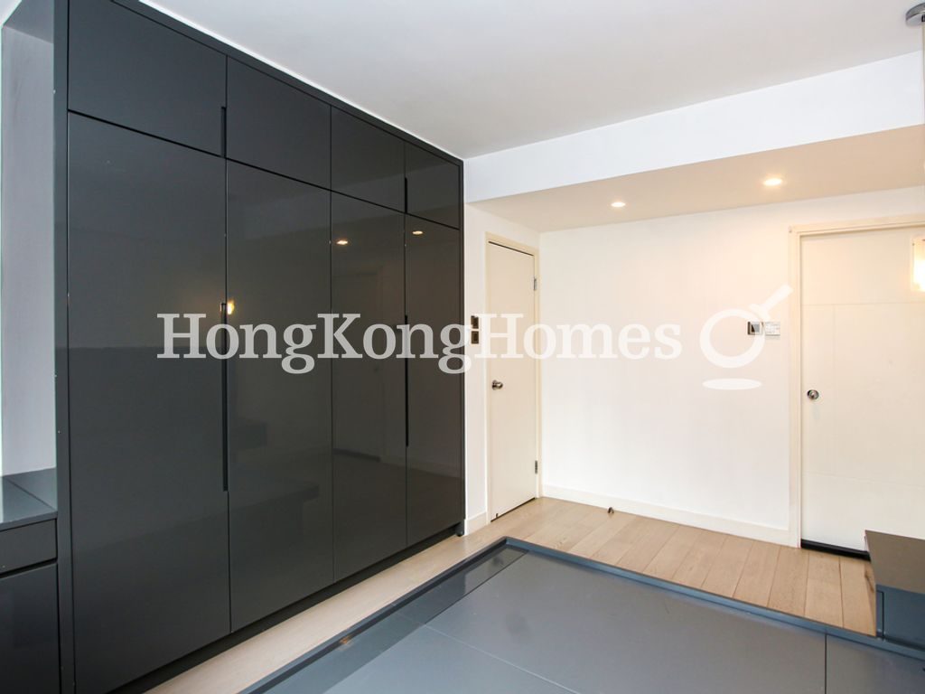 Master Bedroom — Grandview Tower - Block A, Mid-levels East