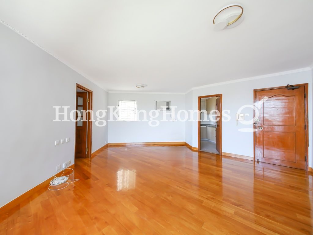 Living and Dining Room — South Horizons - Phase 03, Tower 22, Mei Wah Court, Ap Lei Chau