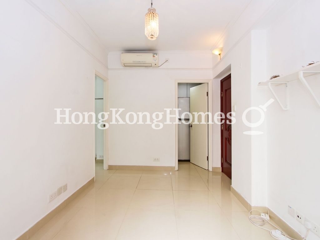Living and Dining Room — Shun Hing Building, Western / Kennedy Town