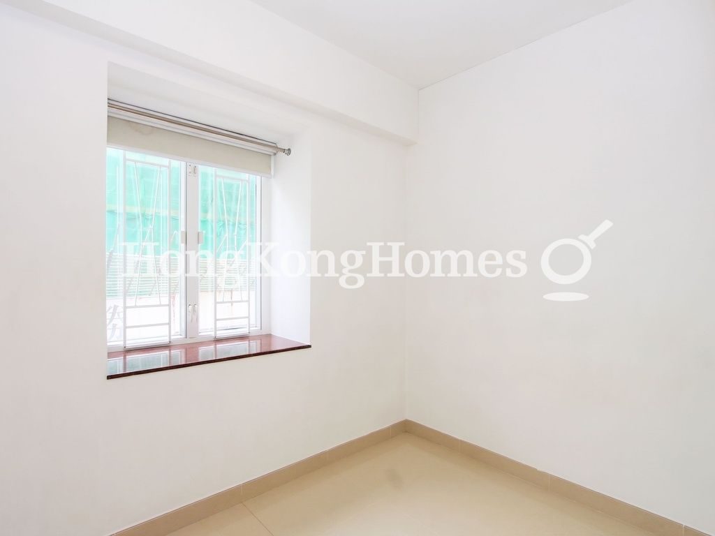 Bedroom — Shun Hing Building, Western / Kennedy Town