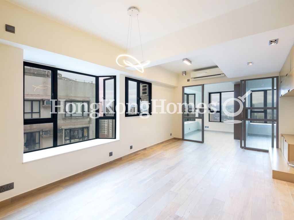 Living and Dining Room — Vantage Park - Block 01, Mid-levels West