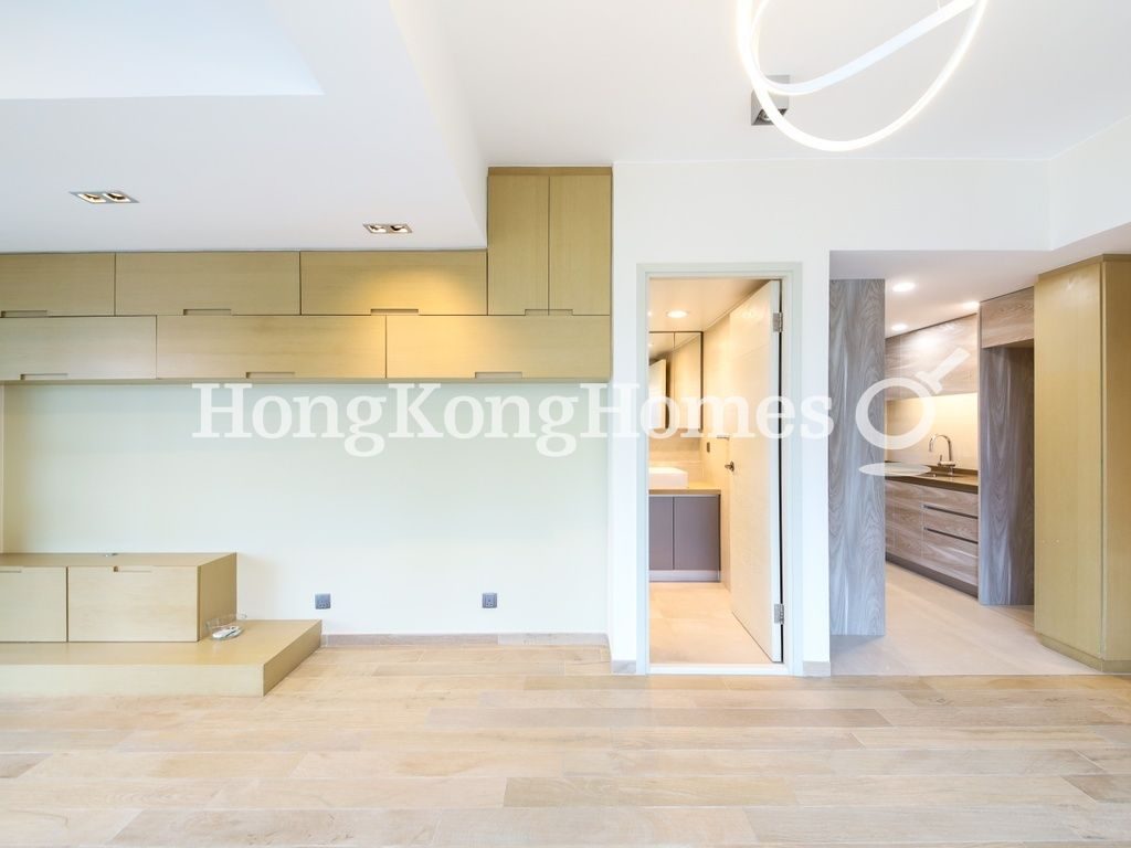 Living and Dining Room — Vantage Park - Block 01, Mid-levels West
