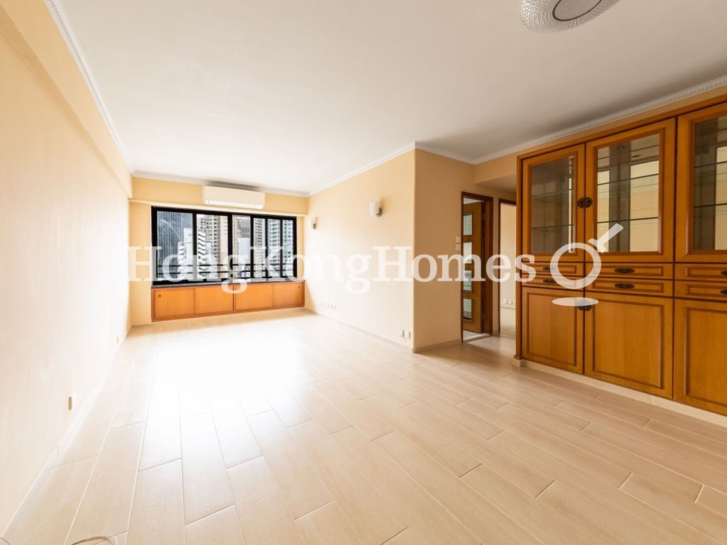 Living and Dining Room — Grandview Tower - Block B, Mid-levels East