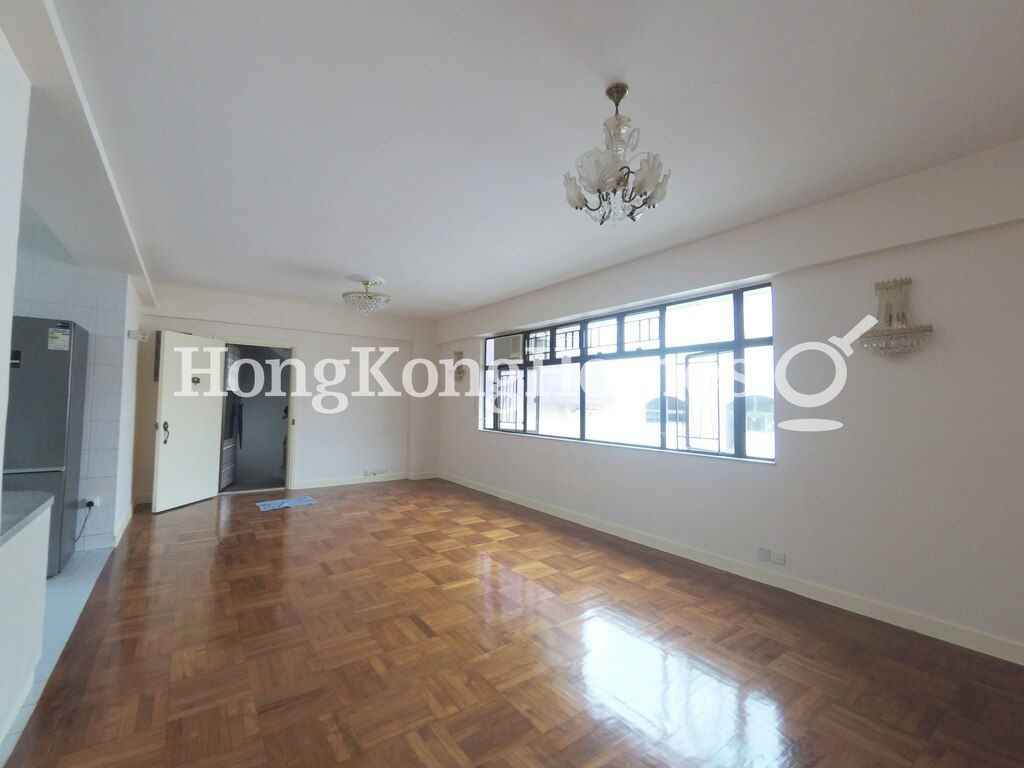Living and Dining Room — Honourgarten, Pokfulam