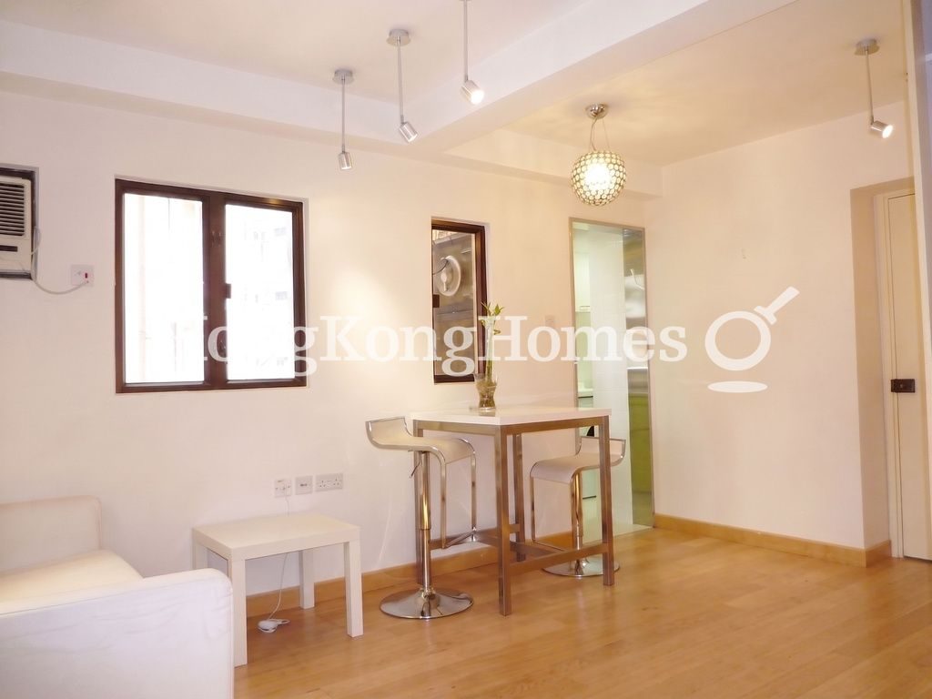 Studio — Asiarich Court, Sheung Wan