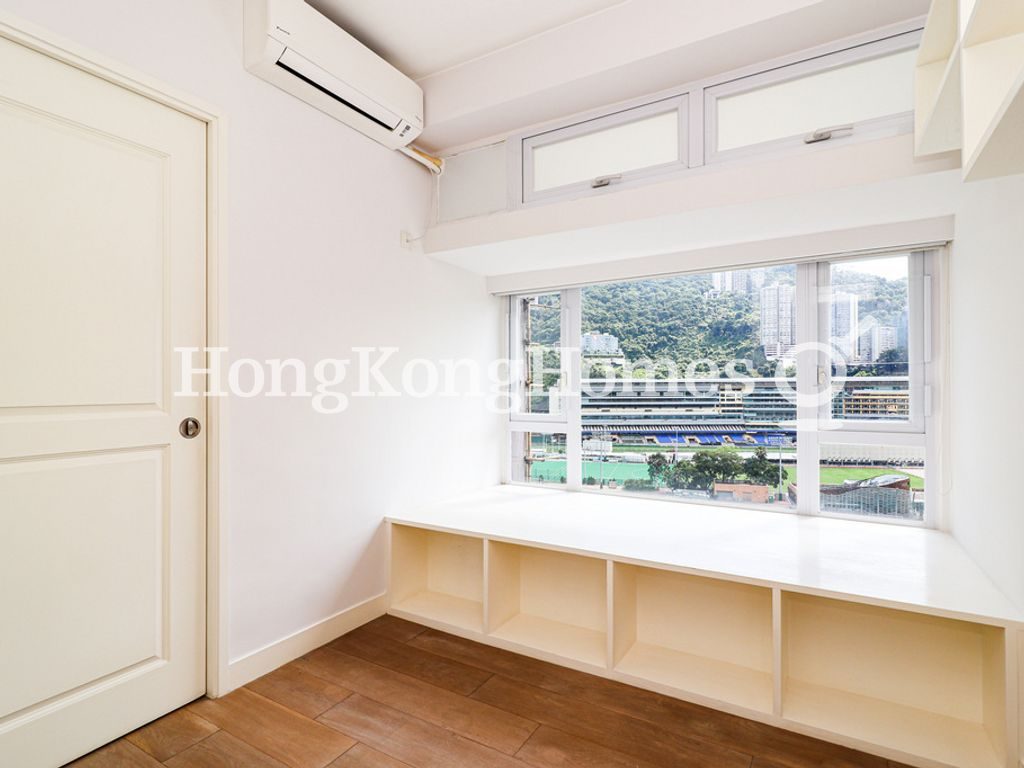 Second Bedroom — Linden Court, Happy Valley