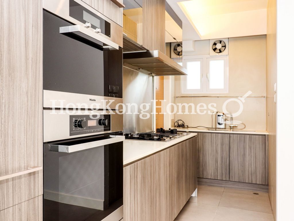 Open Kitchen — Linden Court, Happy Valley
