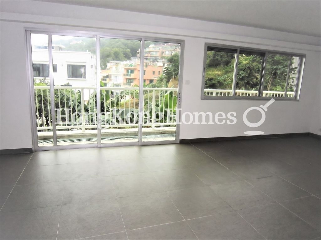 Living and Dining Room — Mang Kung Uk, Heng Mei Deng, Clear Water Bay