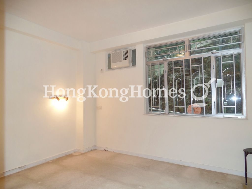 Second Bedroom — Oxford Court - Block 02, North Point Hill