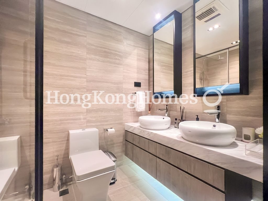 Master Bathroom — Residence Bel-air - Phase 04, Peak Tower 02, Pokfulam