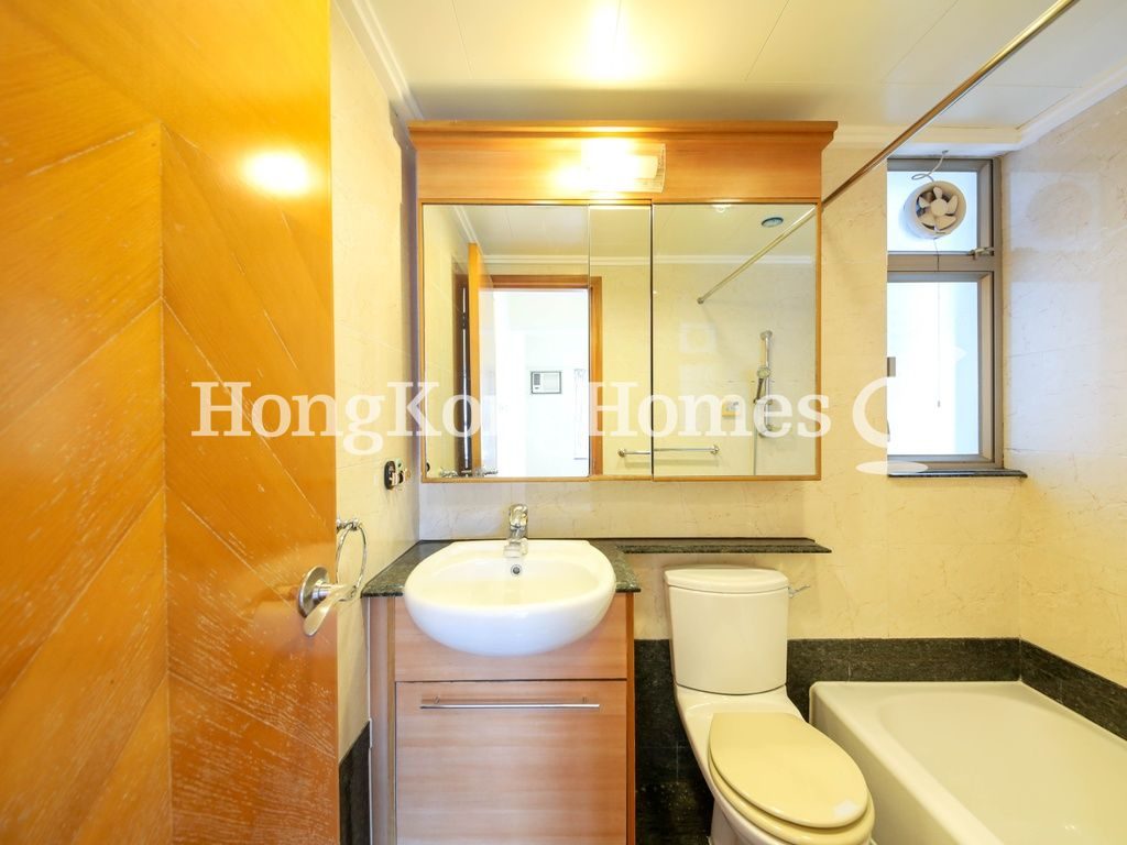 Master Bathroom — Sham Wan Towers - Tower 2, Ap Lei Chau