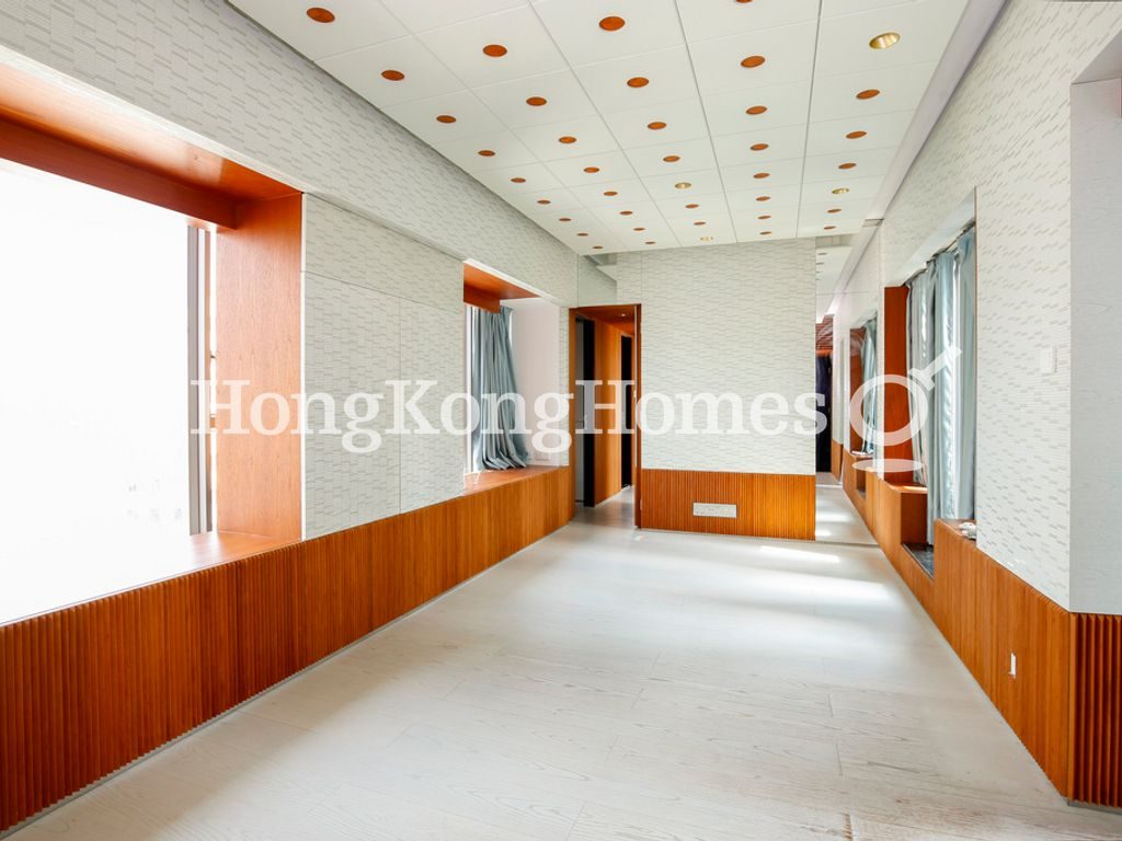 Living and Dining Room — Diva, North Point