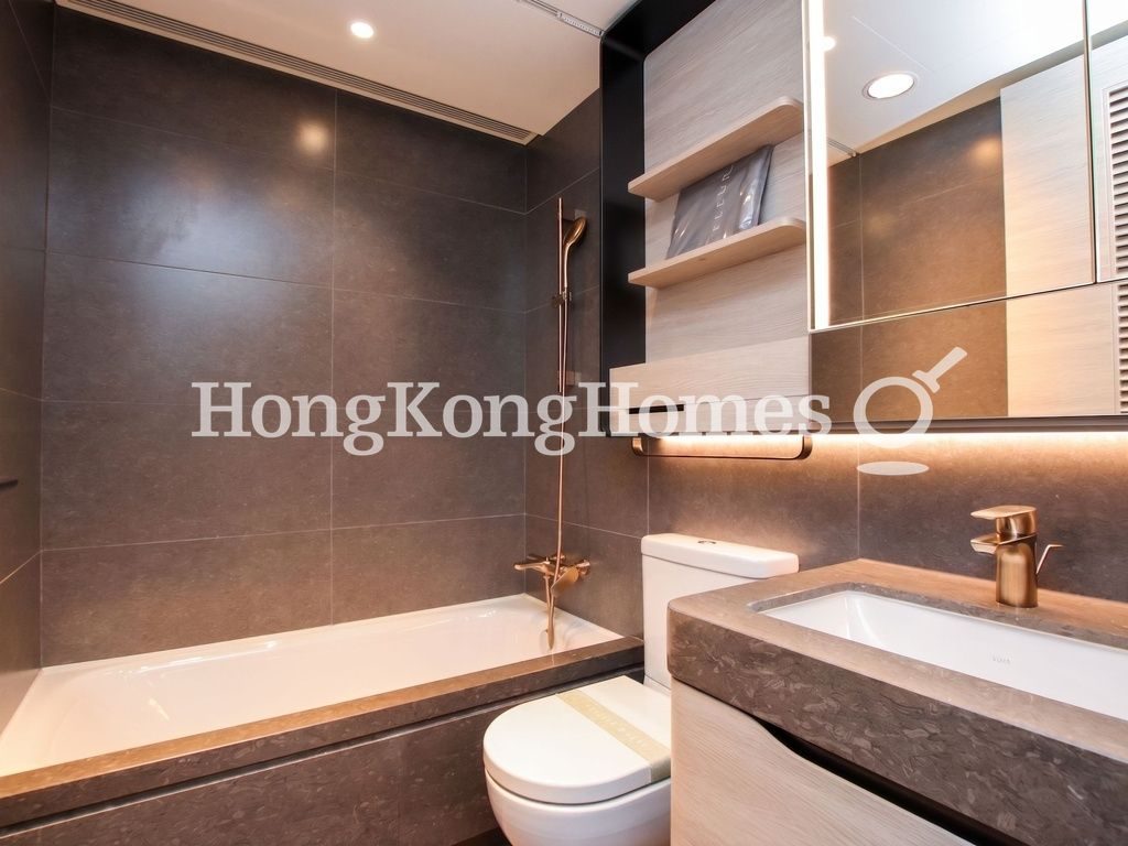 Guest Bathroom — Fleur Pavilia, North Point