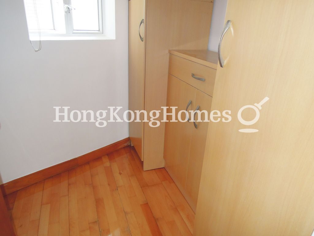 Storeroom — Les Saisons - Tower 03, L Automne, Shau Kei Wan