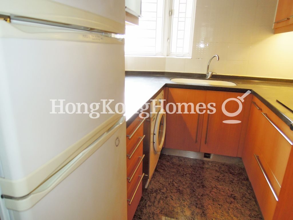 Kitchen — Les Saisons - Tower 03, L Automne, Shau Kei Wan