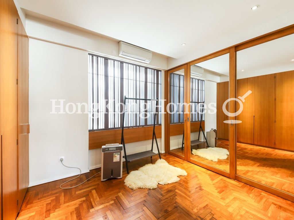 Master Bedroom — Green Lane Court, Happy Valley