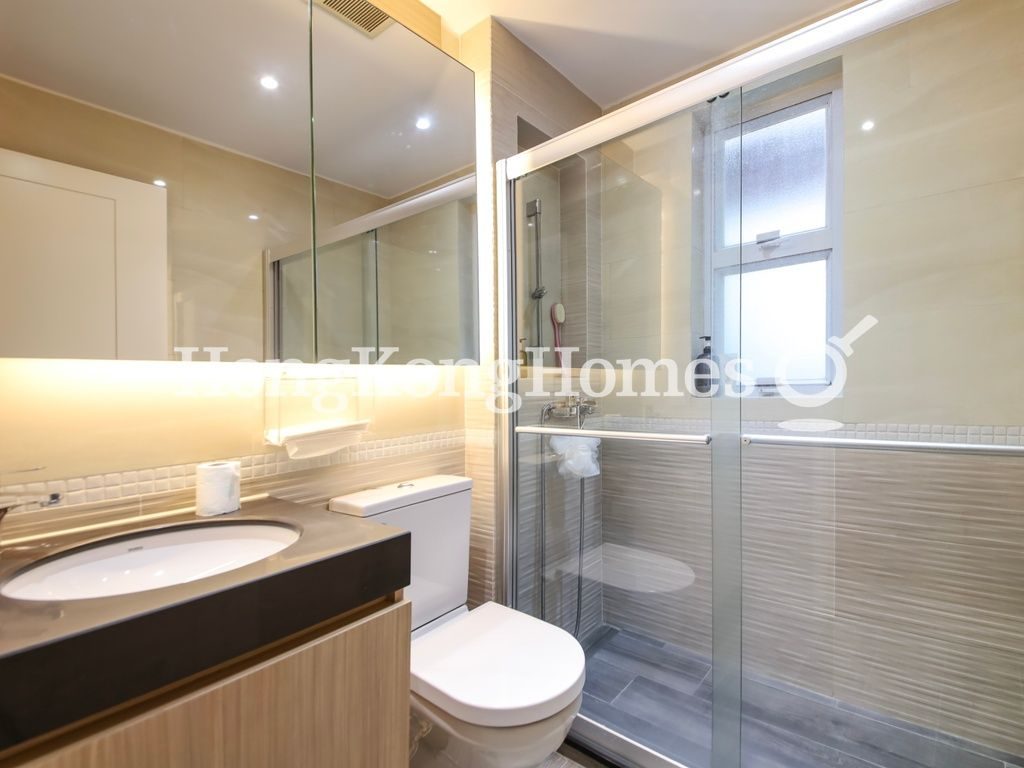 Guest Bathroom — Greenview Gardens, Mid-levels West