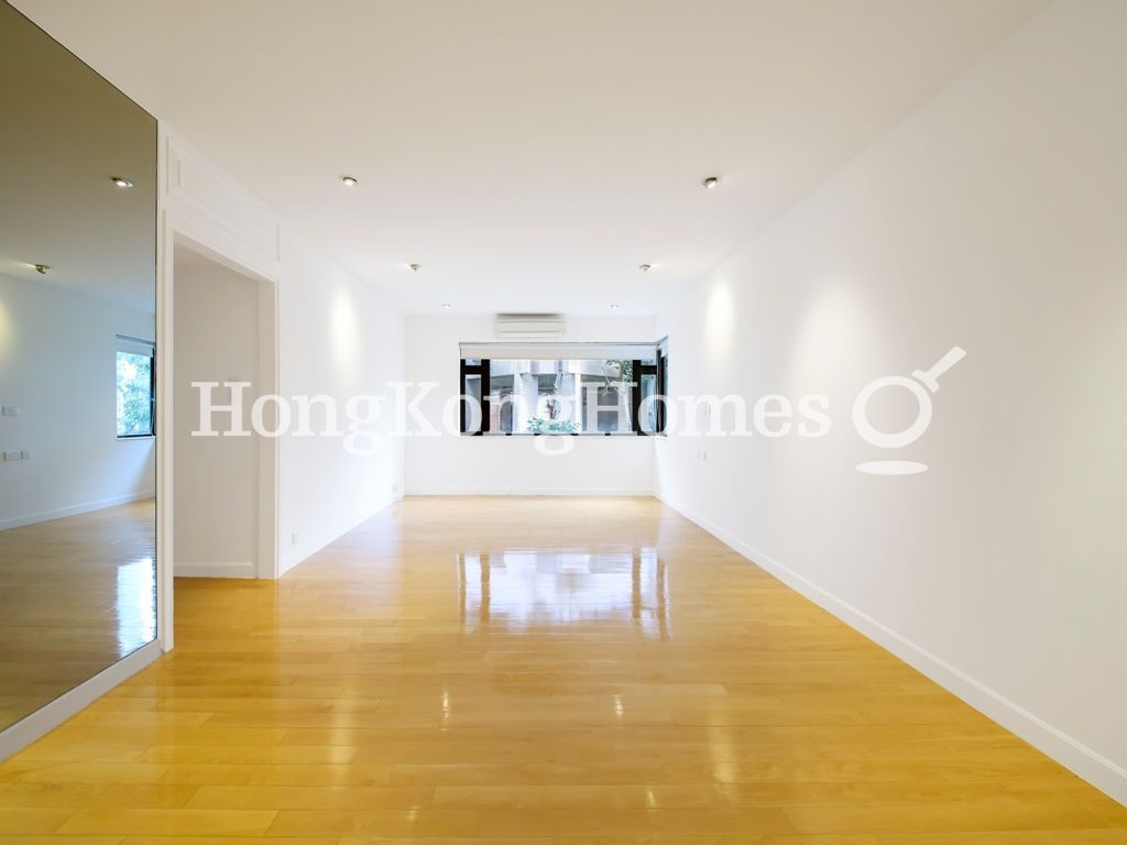 Living and Dining Room — Kam Fai Mansion, Mid-levels Central