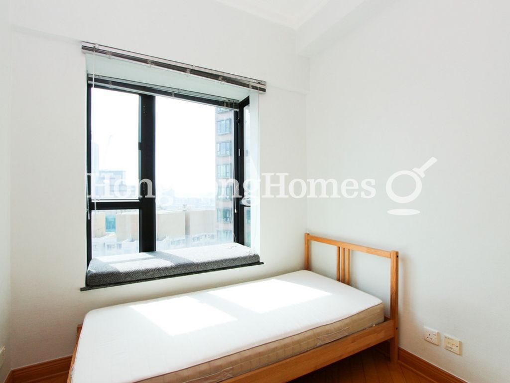 Third Bedroom — Le Sommet - Block 02, North Point Hill