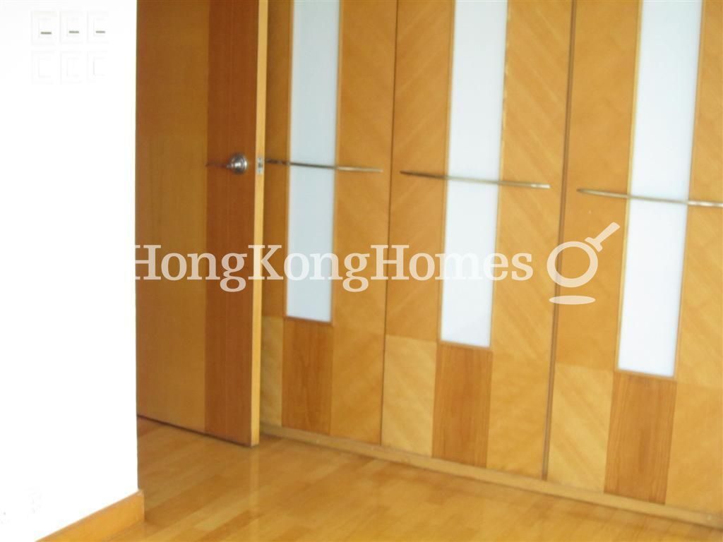 Maid's Room — Les Saisons - Tower 01, Le Printemps, Shau Kei Wan