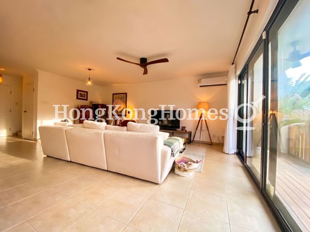 Living Room — Mau Po, Clear Water Bay