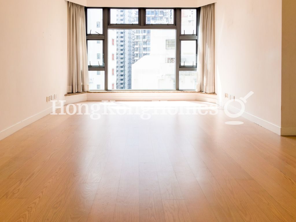 Living and Dining Room — Palatial Crest, Mid-levels West