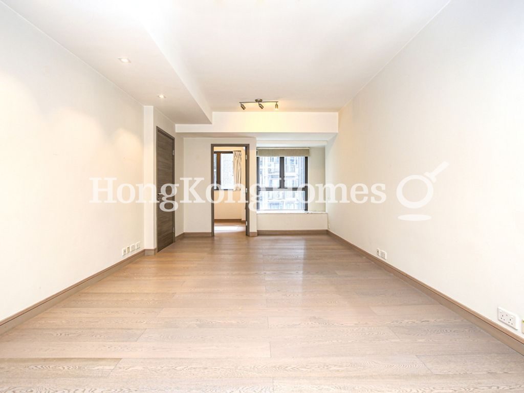 Living and Dining Room — Park Rise, Mid-levels Central