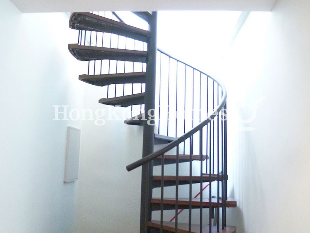 Internal Staircase — Prince's Terrace, 9, Mid-levels West