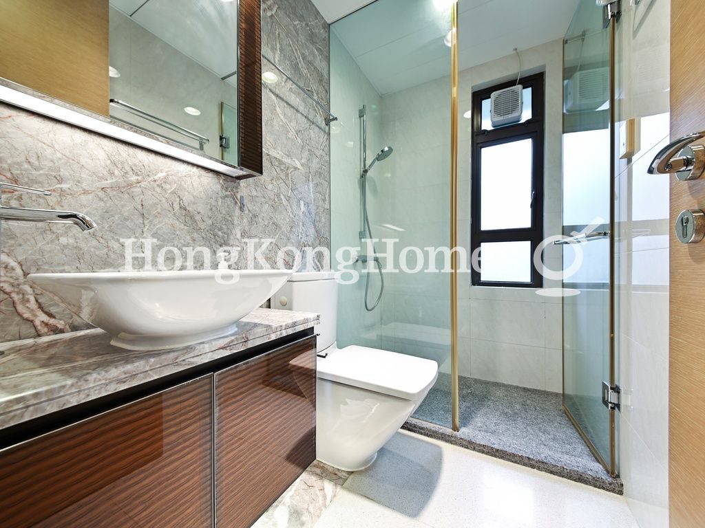 Guest Bathroom — The Sail at Victoria, Western / Kennedy Town