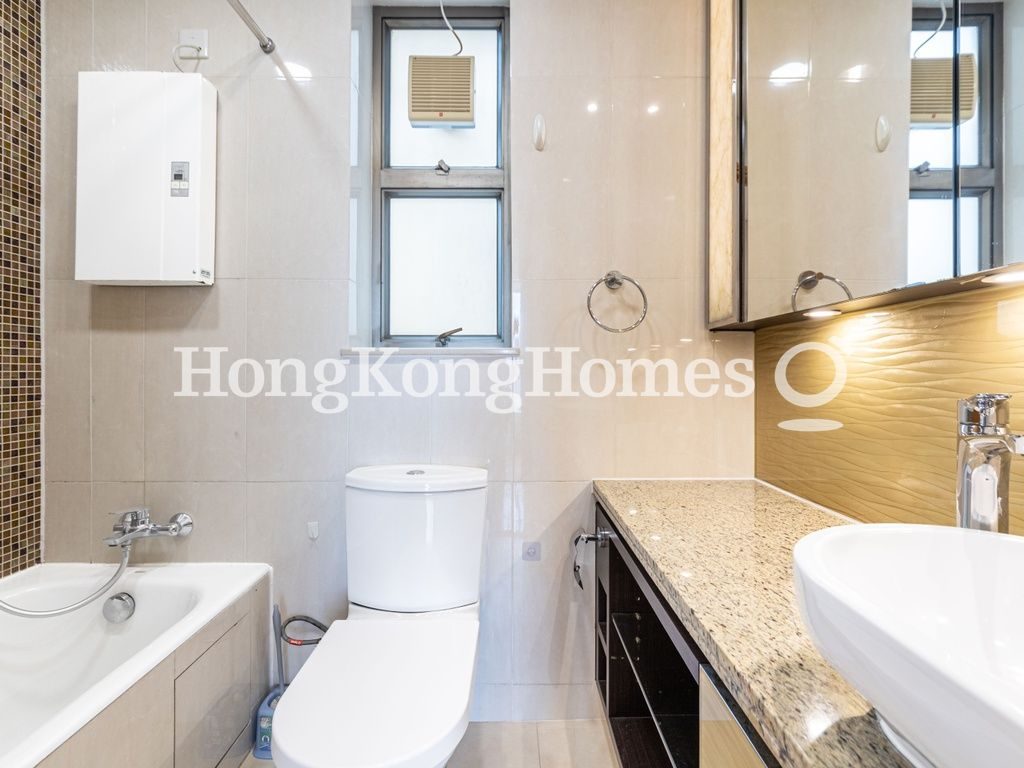 Guest Bathroom — The Zenith - Block 3, Wan Chai