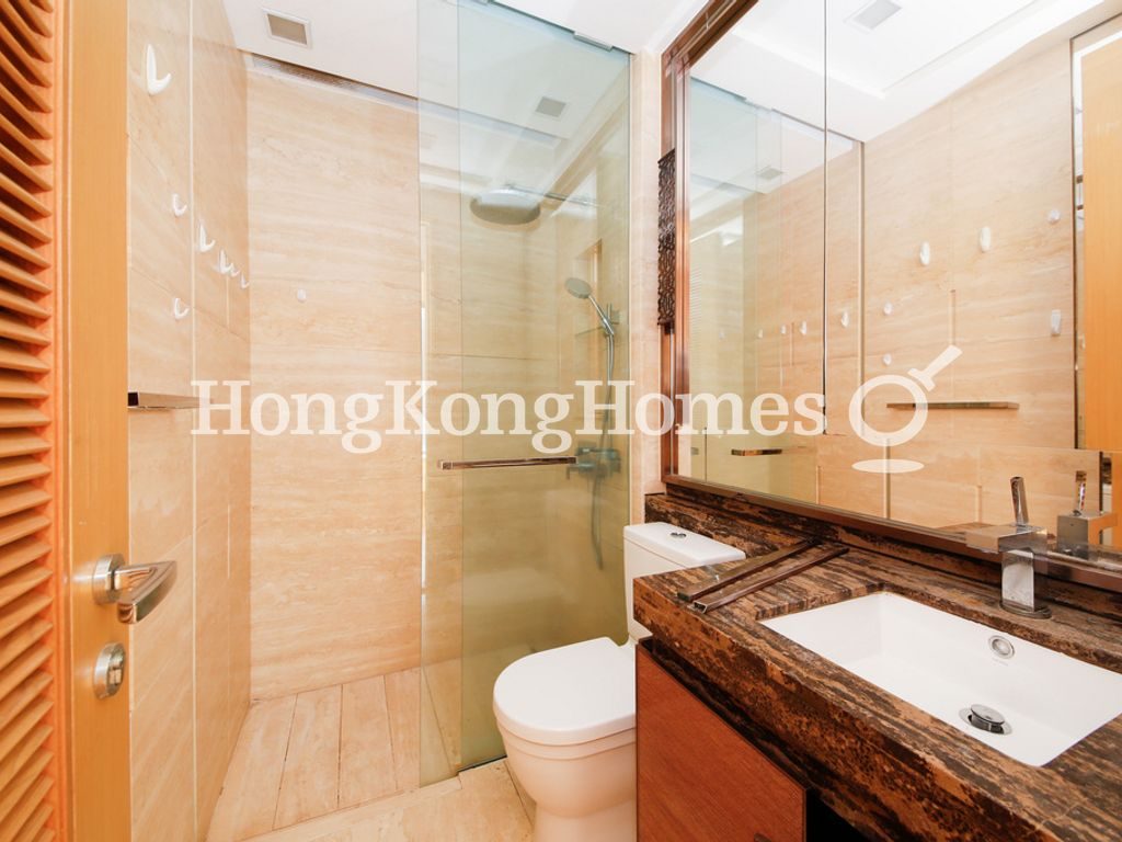 Guest Bathroom — Larvotto - Block 6, Ap Lei Chau