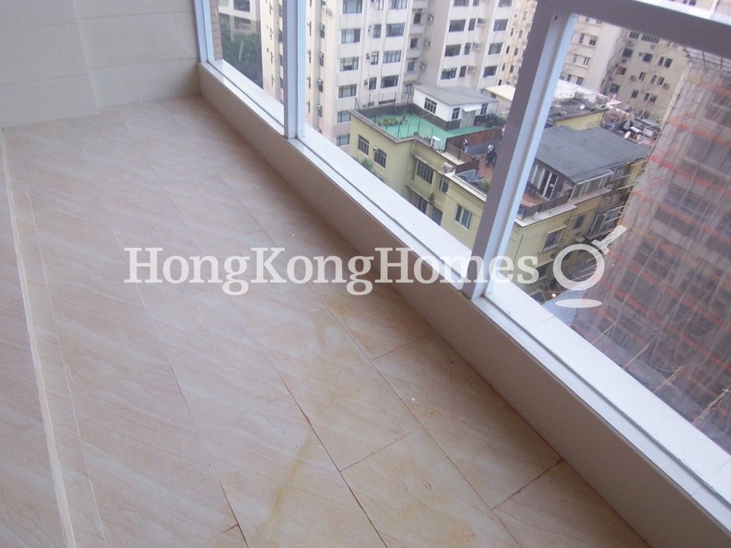 Balcony — Mandarin Villa - Block West, Mid-levels East