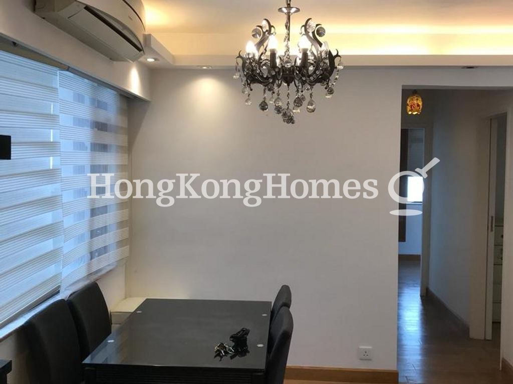 Living and Dining Room — Pokfulam Gardens - Block 05, Pokfulam