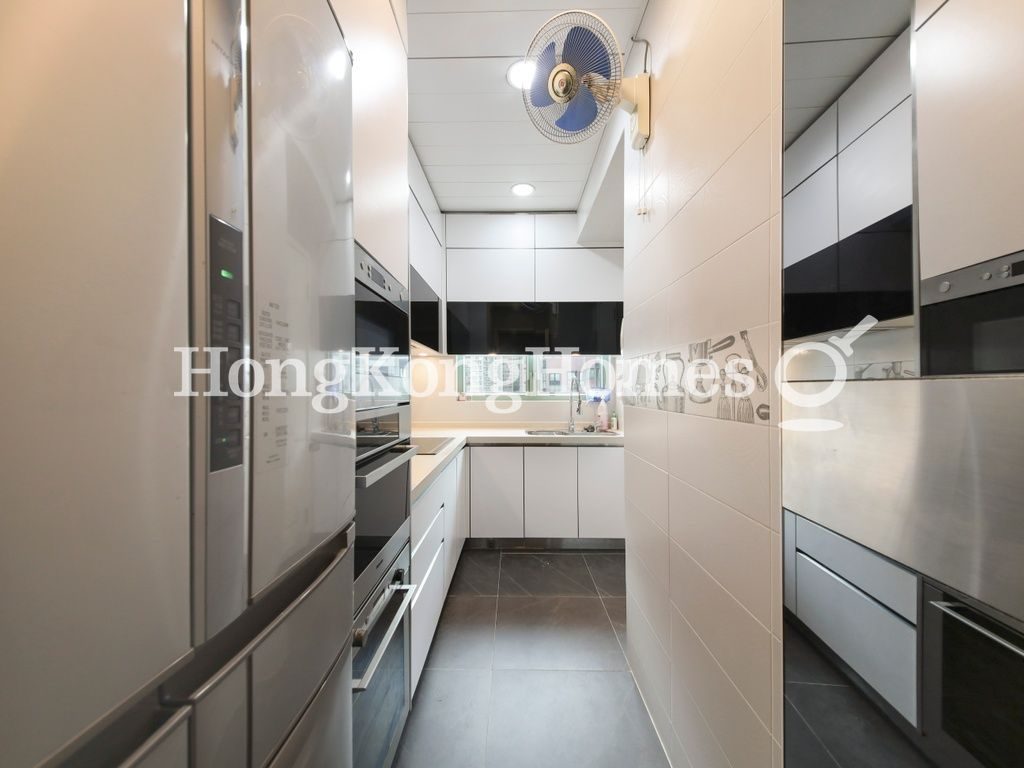 Kitchen — Bon-Point, Mid-levels West