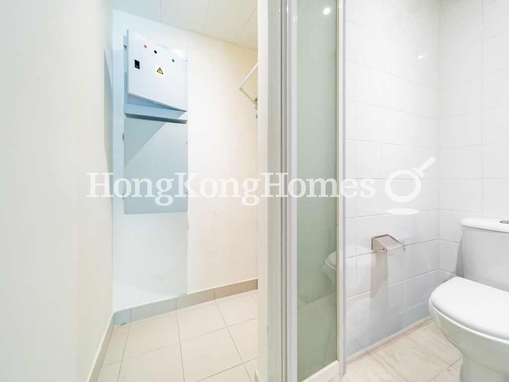 Maid's Room and Washroom — Fleur Pavilia, North Point