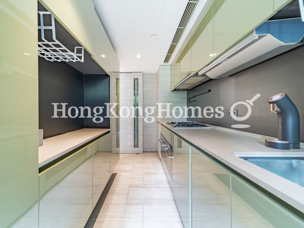 Kitchen — Fleur Pavilia, North Point