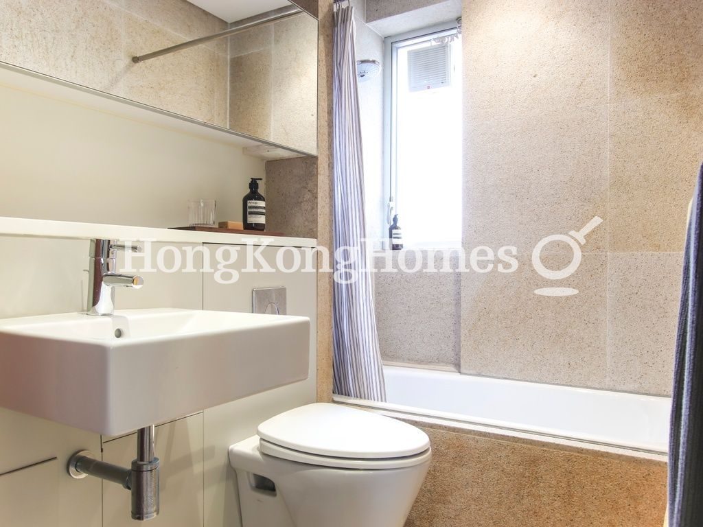 Guest Bathroom — Hawthorn Garden, Happy Valley