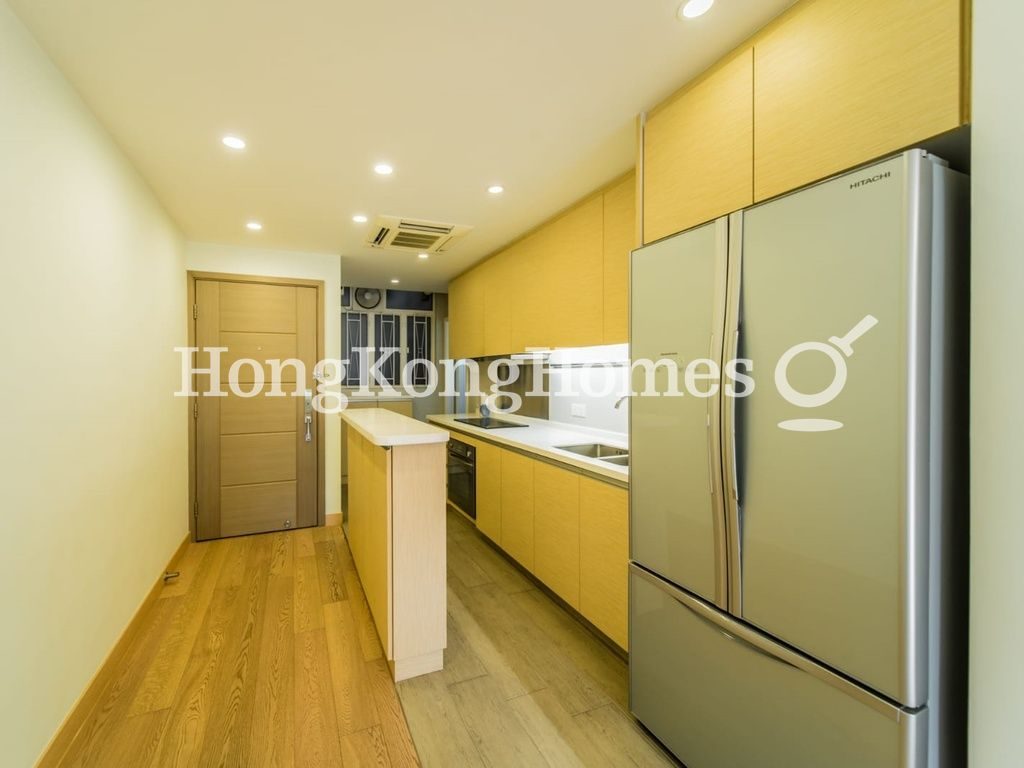 Open Kitchen — Mayflower Mansion, Tai Hang