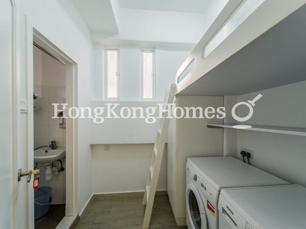 Maid's Room — Mayflower Mansion, Tai Hang