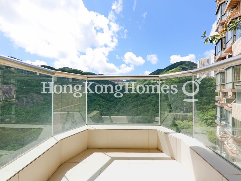 Balcony off Living and Dining Room — Ronsdale Garden - Block 2, Tai Hang