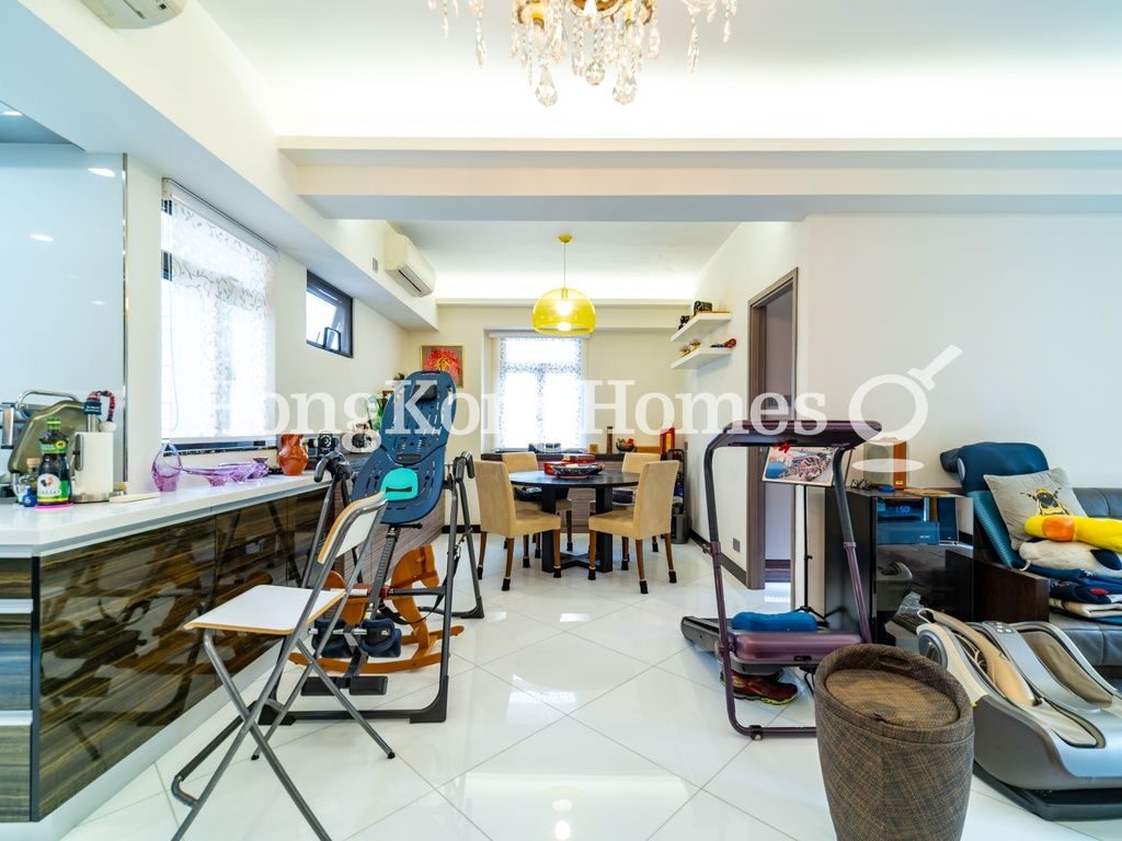 Living and Dining Room — San Francisco Tower - Block B, Happy Valley
