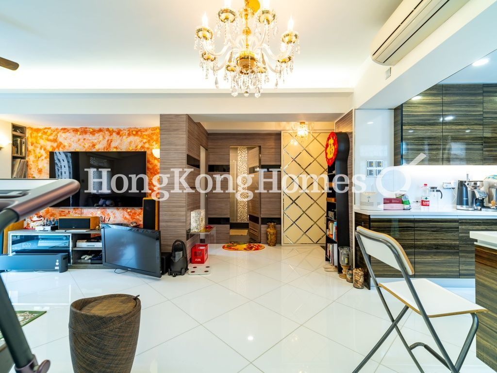 Living and Dining Room — San Francisco Tower - Block B, Happy Valley