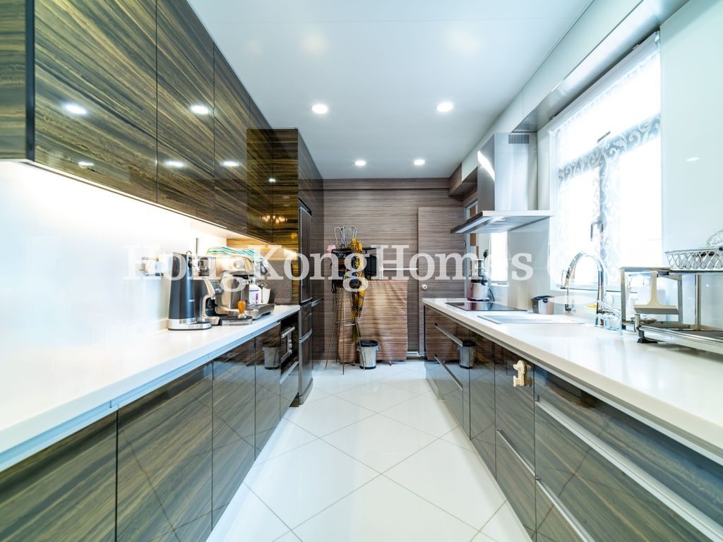 Kitchen — San Francisco Tower - Block B, Happy Valley
