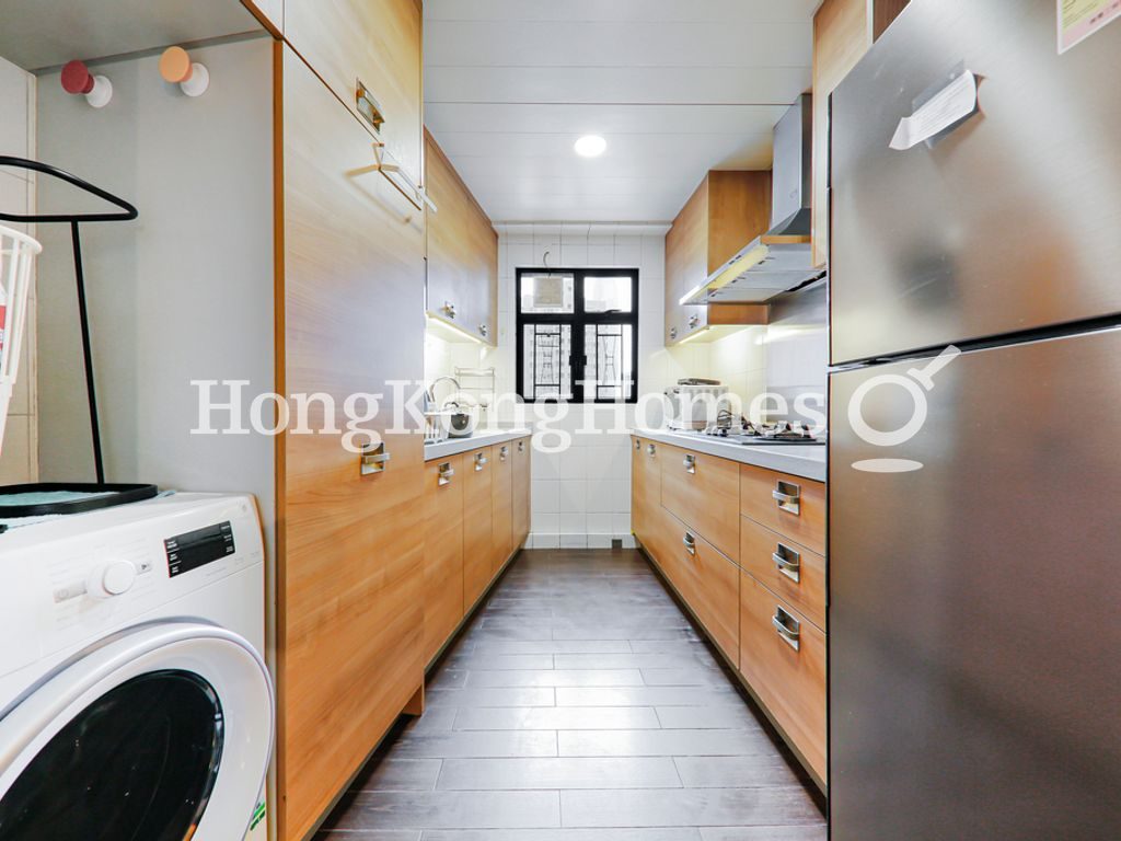 Kitchen — The Grand Panorama III, Mid-levels West