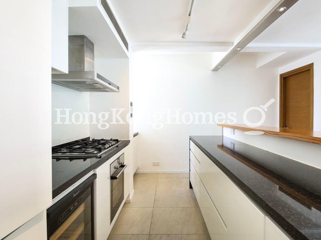 Open Kitchen — Aqua 33, Pokfulam