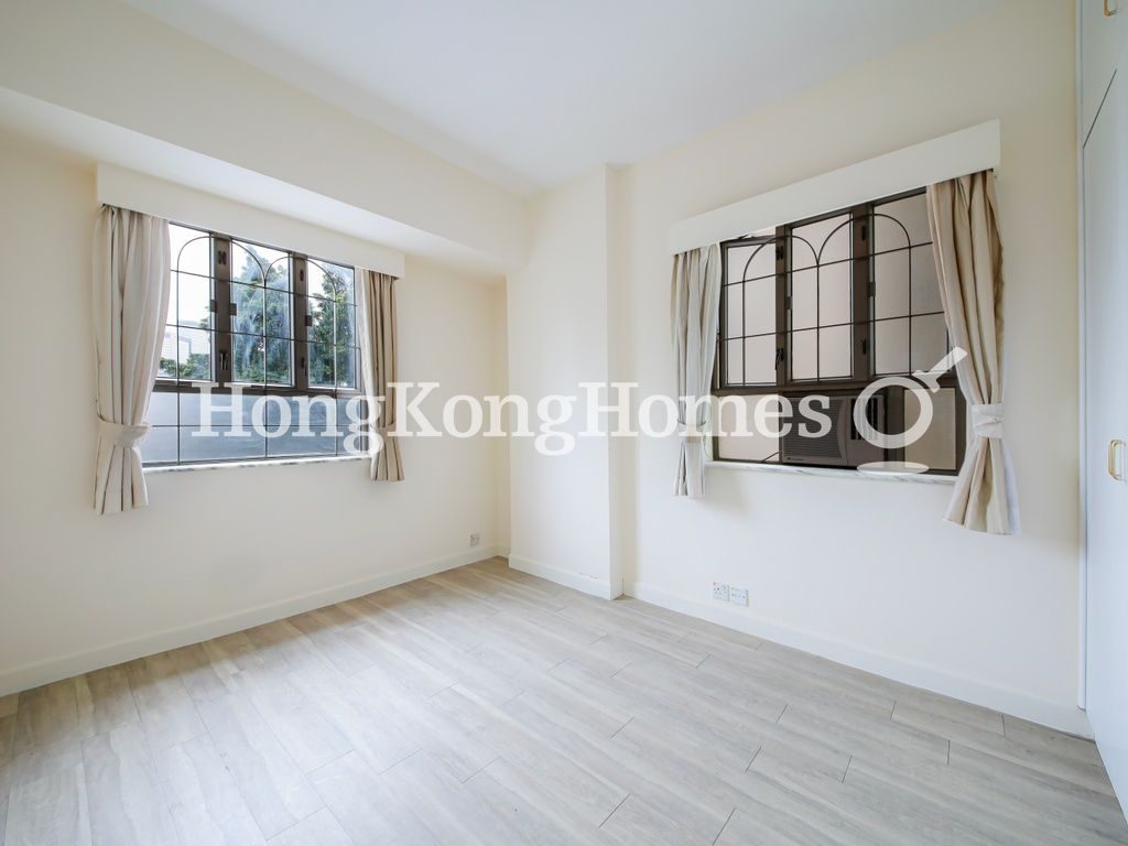 Third Bedroom — Kensington Court, Mid-levels East