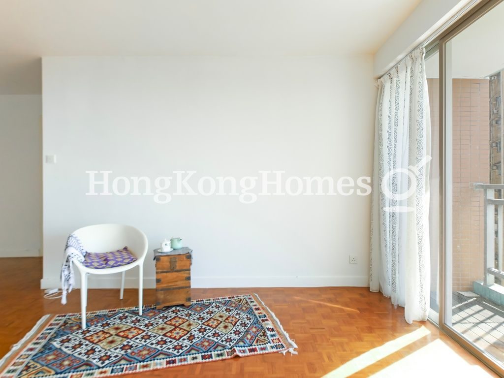 Living and Dining Room — Baguio Villa - Block 24, Pokfulam